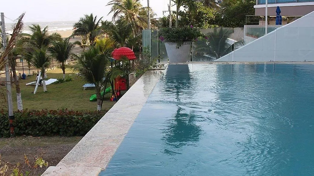 Condominio De Playa Sunshine Cartagena Apartment