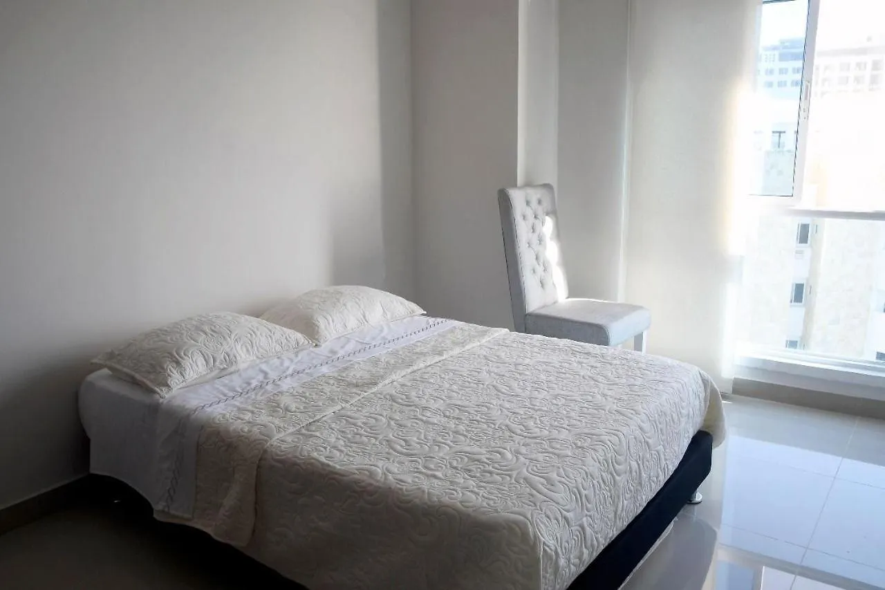 Condominio De Playa Sunshine Cartagena Apartment